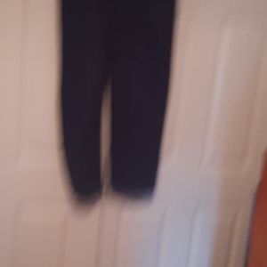 Kakhi pants